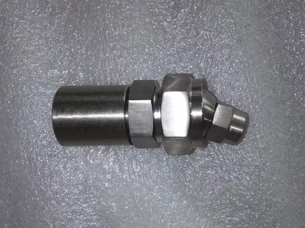 萬(wàn)向球接頭，調(diào)節(jié)噴嘴噴水方向